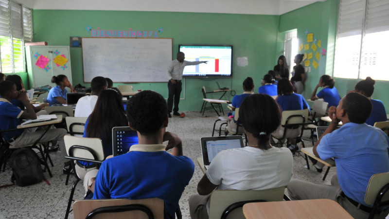 Año escolar 2024-2025 iniciará el 26 de agosto