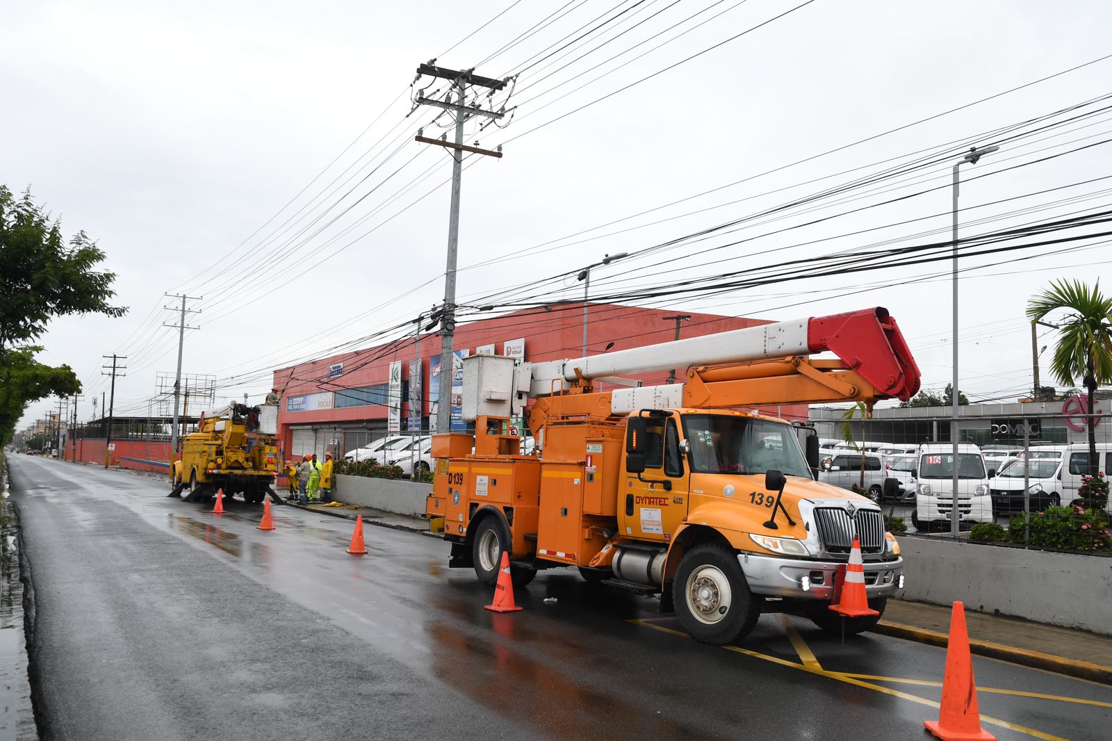 EDEESTE activa plan de contingencia ante el posible paso del huracán Beryl