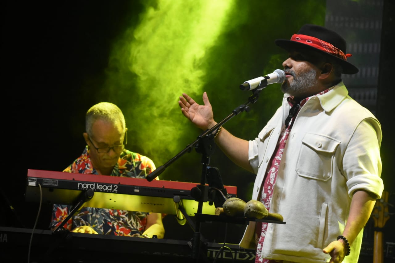 Jazz y más: la magia de Manuel Tejada y Pavel Núñez en memorable concierto
