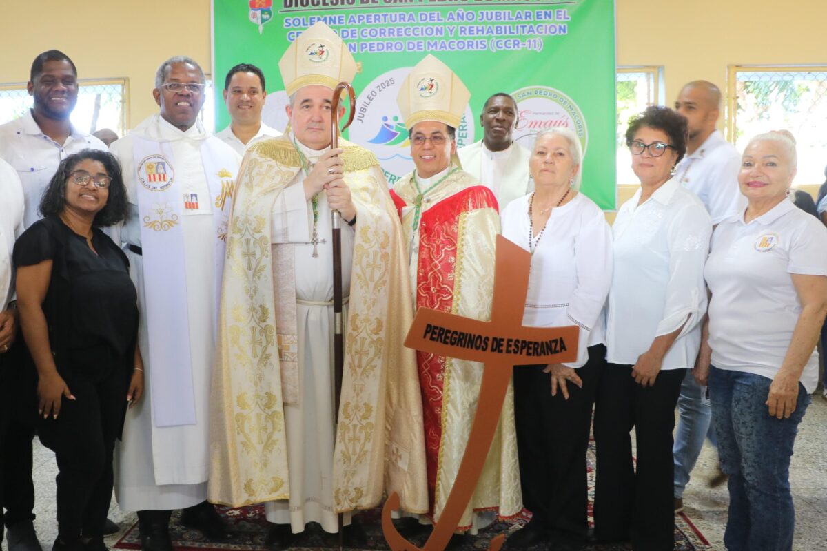 Monseñor Piergiorgio Bertoldi da inicio al Jubileo Penitenciario en República Dominicana