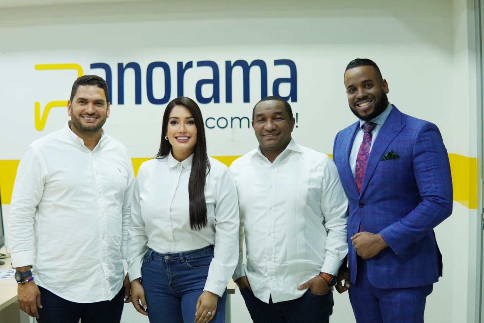 Manolo Ozuna y Anabel Alberto llegan a Grupo de Medios Panorama con “PolitihablandoRD”