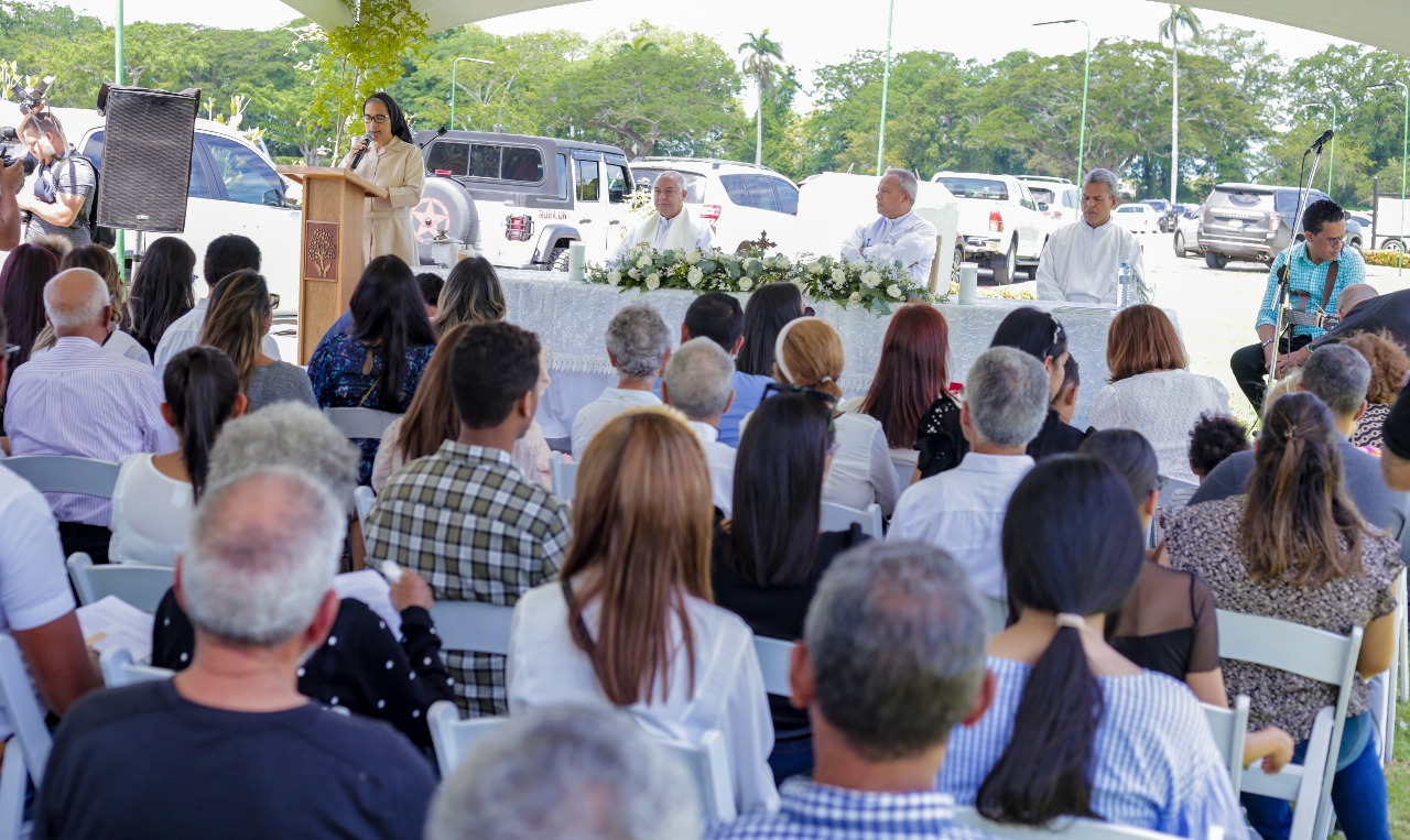 Fuente de Luz anuncia misa y campaña especial para honrar a las Madres