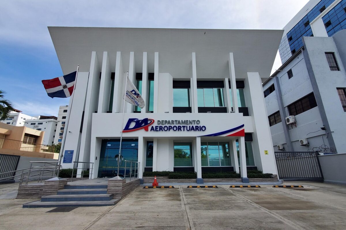 Aeroportuaria conoce informe sobre fallo eléctrico en AILA y ordena a AERODOM al pago de US$ 5 millones de dólares