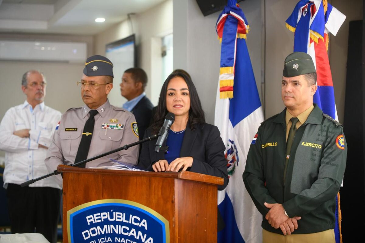 Interior y Policía otorgará periodo de gracia especial para renovar licencias de armas vencidas