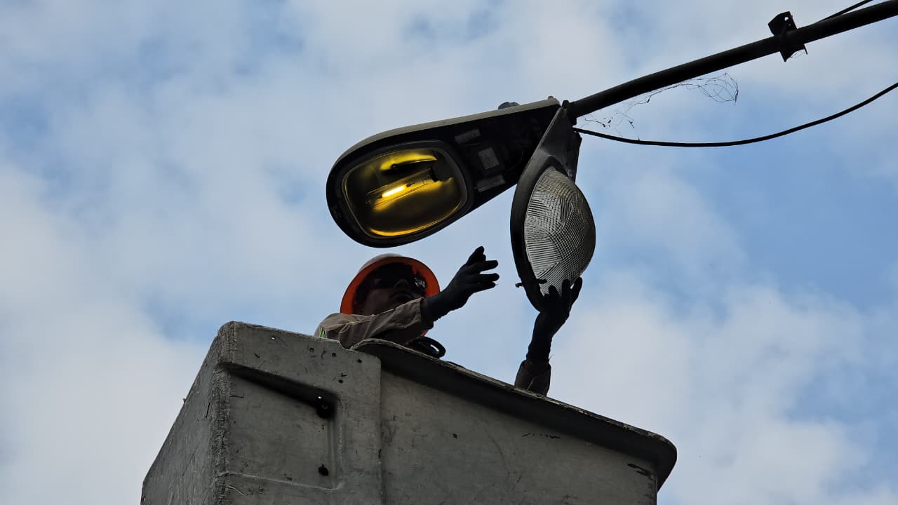 Edenorte invierte más de RD$71 millones en alumbrado público en el Cibao, fortaleciendo seguridad ciudadana y desarrollo local