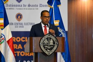 UASD 2026: Silverio promete modernización, transparencia y proyección internacional