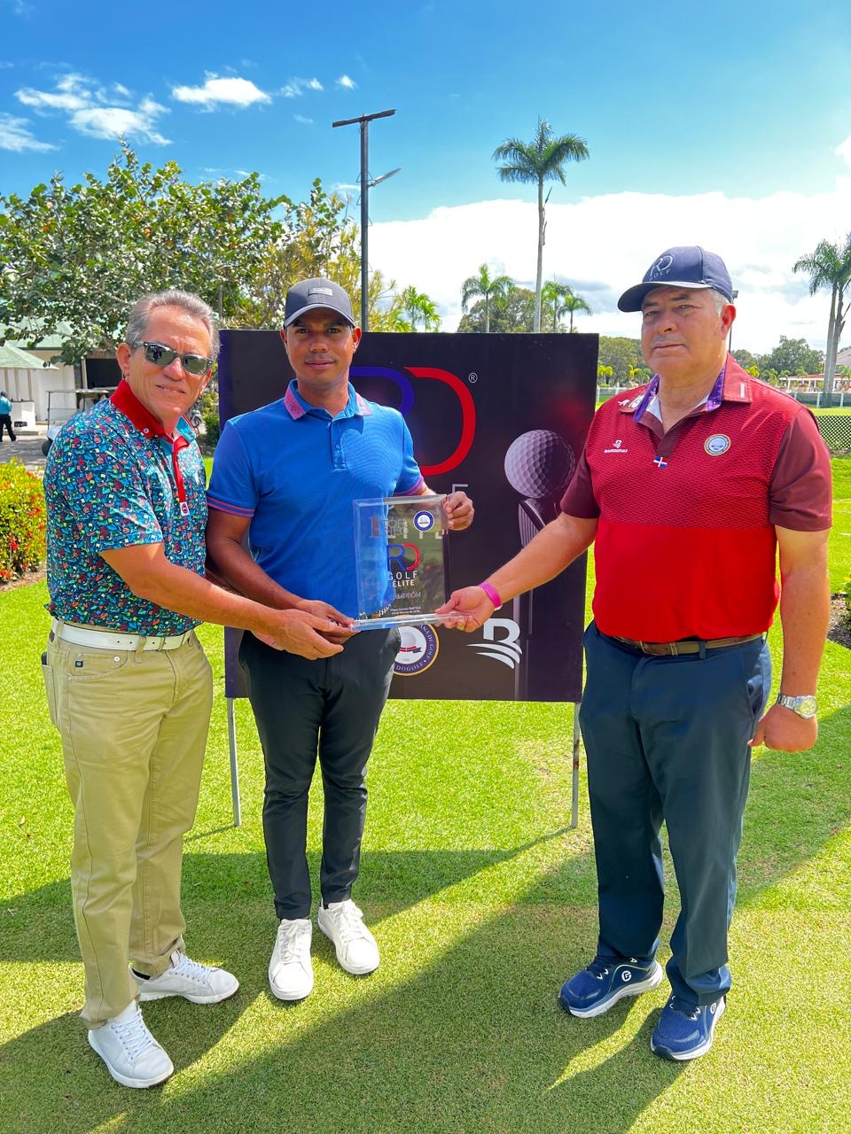 Fabio Balbuena gana primera parada del Torneo RD Golf Élite