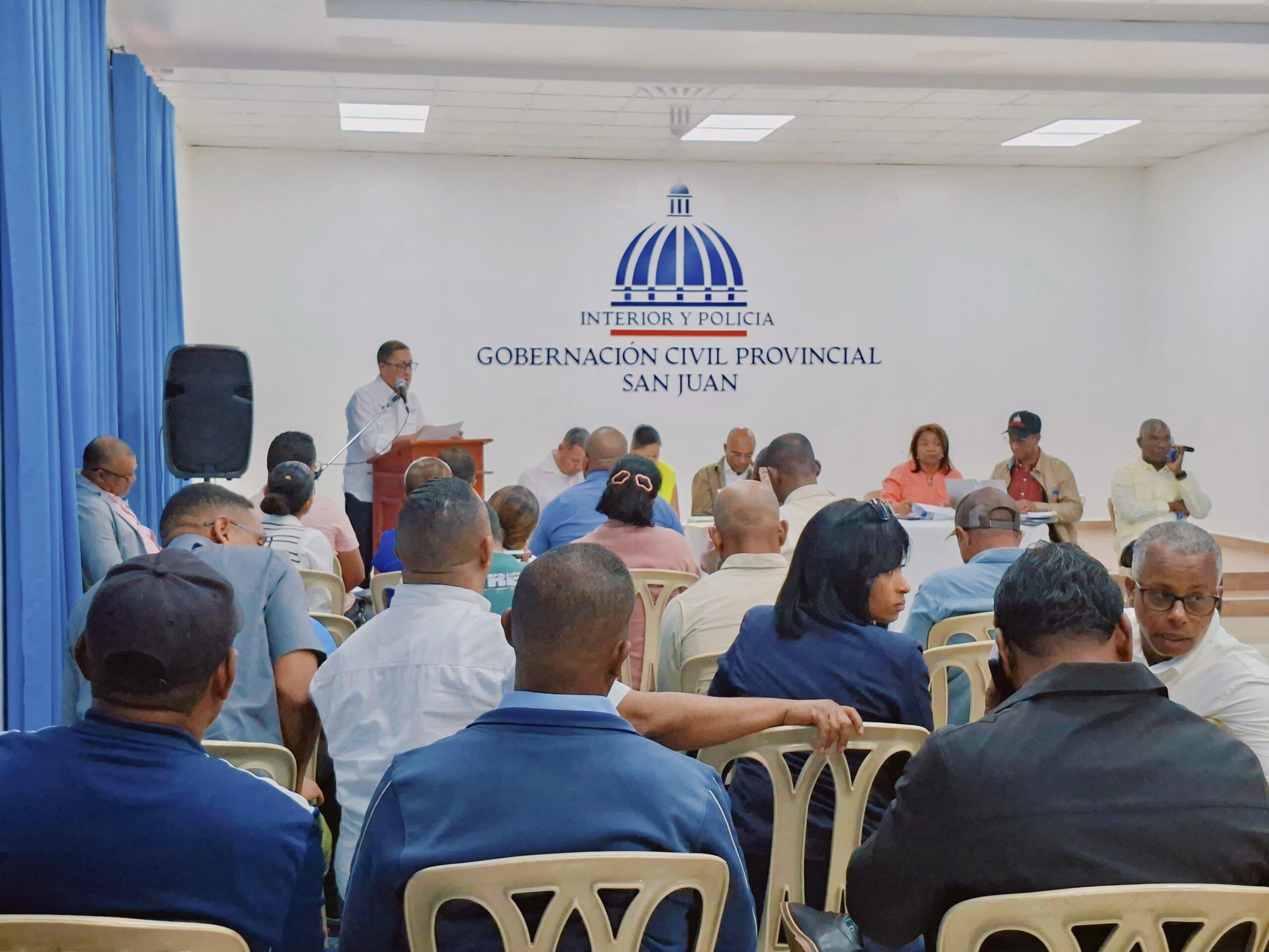 Infraestructura Escolar reanuda trabajos de construcción para terminación de escuela tras más de 15 años paralizada en Yaque, San Juan