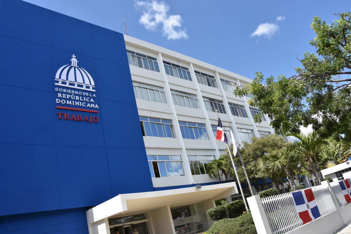 Gran Santo Domingo en alerta: Trabajo pide flexibilizar horarios por intensas lluvias