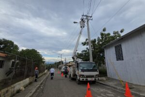 EDENORTE invierte más de RD$89 millones en la rehabilitación de redes eléctricas en Pontón, Navarrete