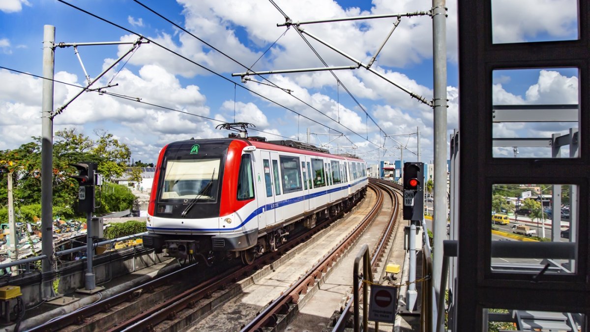 Líneas 1 y 2 del Metro de Santo Domingo fuera deservicio por falla eléctrica
