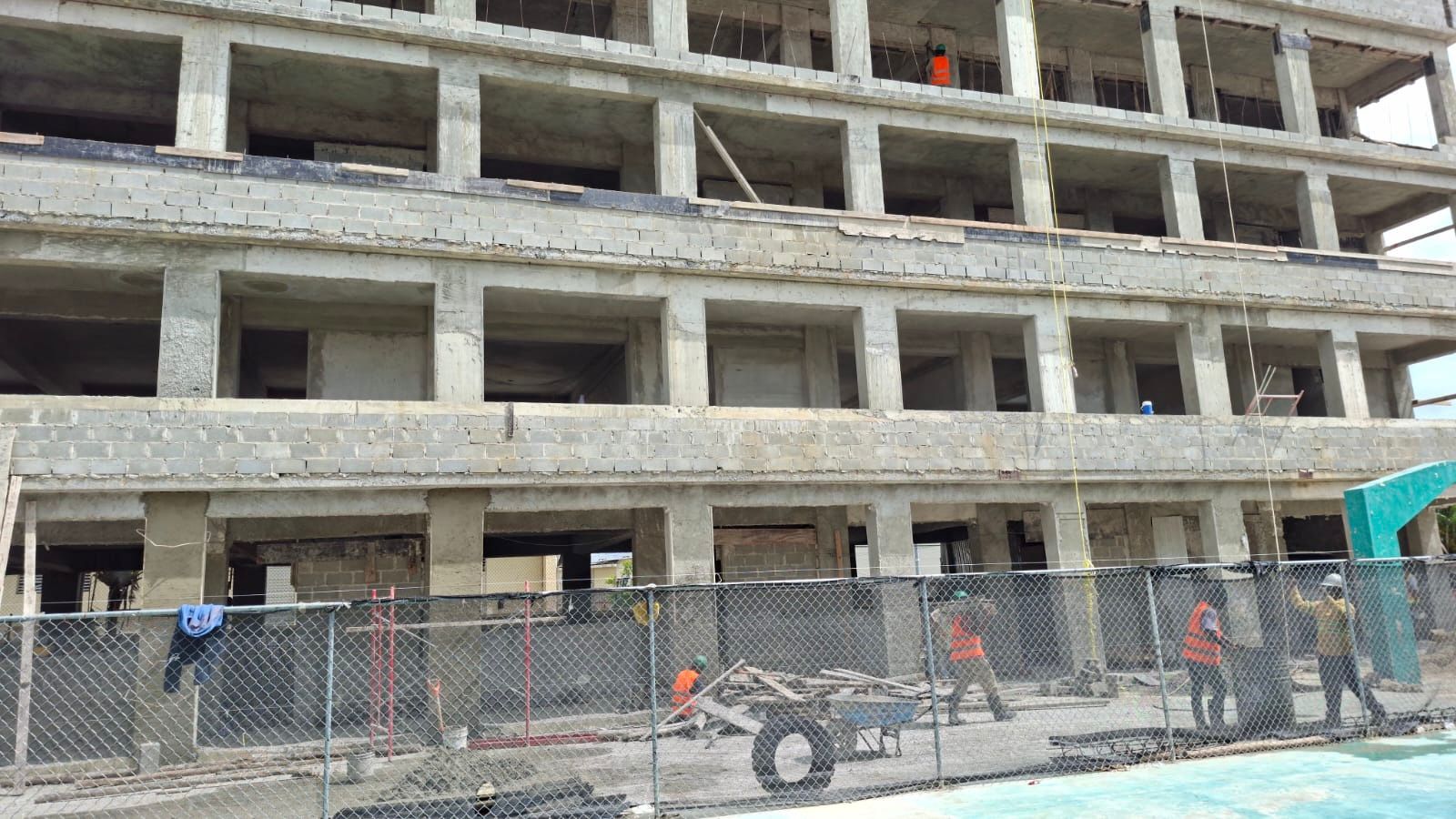 Construcción de nuevas aulas en Centro Educativo FMA Salesianas de Cristo Rey avanza de forma acelerada y estarán listas antes del próximo año escolar 2026-2027