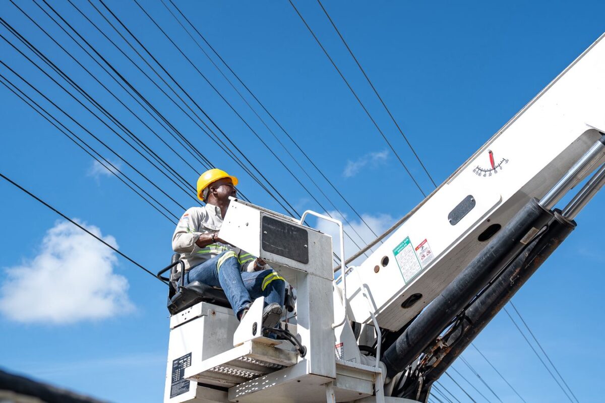 Esta semana, ETED fortalece el sistema eléctrico con mantenimientos preventivos estratégicos