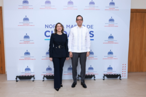 Presentan norma marco para implementación de la política de cuidados en la administración pública