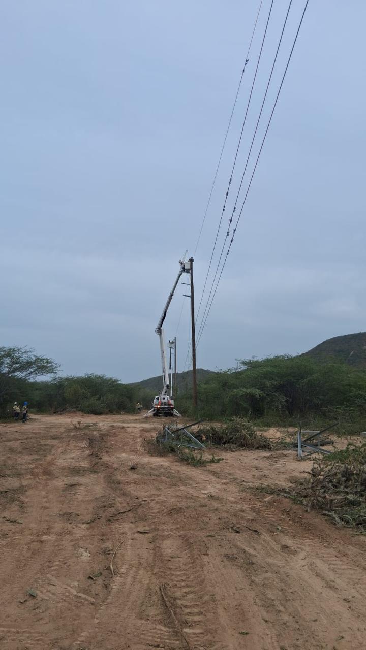 ETED restablece el servicio de transmisión eléctrica hacia Jimaní