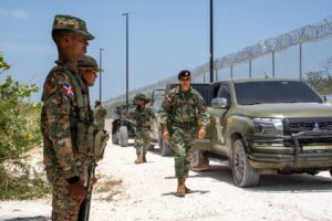 Comandante General del Ejército supervisa unidades en Barahona y Pedernales e inaugura dos destacamentos fronterizos
