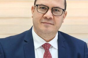 Experto advierte IA endurecerá la política migratoria de EU y podría afectar las remesas hacia RD