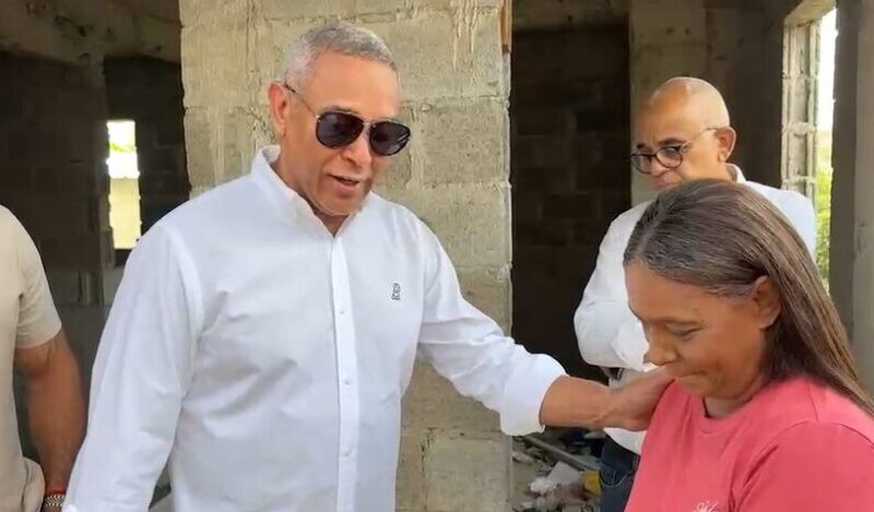 Senador Franklin Romero asumirá la construcción de la vivienda de la madre de la campeona centroamericana Ana Rosa García