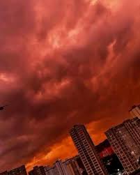 Cielo rojo sorprende en Caracas, pero expertos descartan relación con los recientes sismos