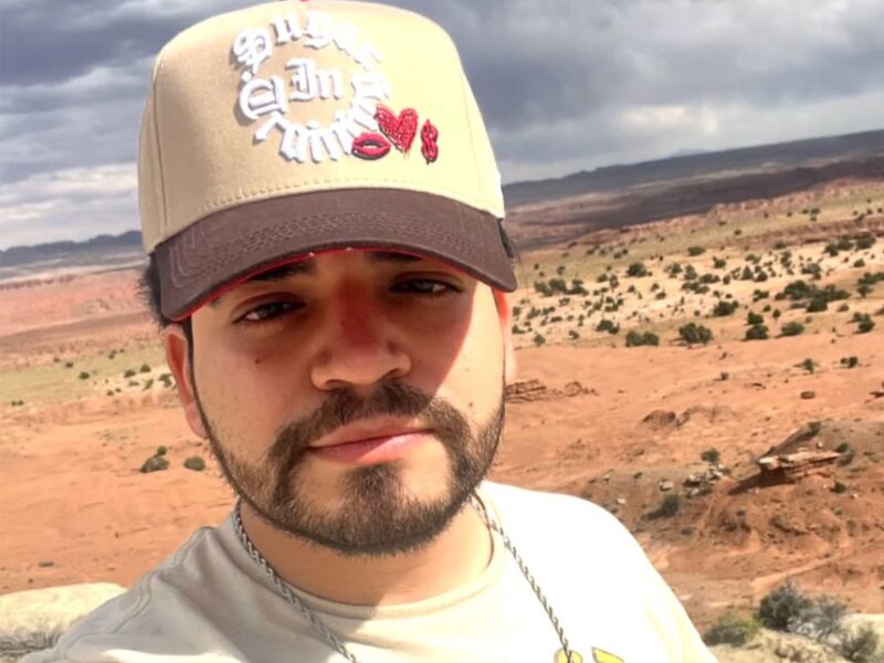 Asesinan al creador de contenido César Gastélum mientras transmitía en vivo