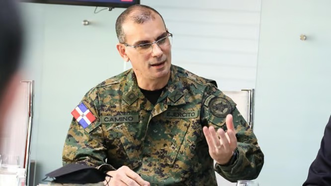 Presidente Abinader designó nuevos comandantes generales en el Ejército y Fuerza Aérea de República Dominicana