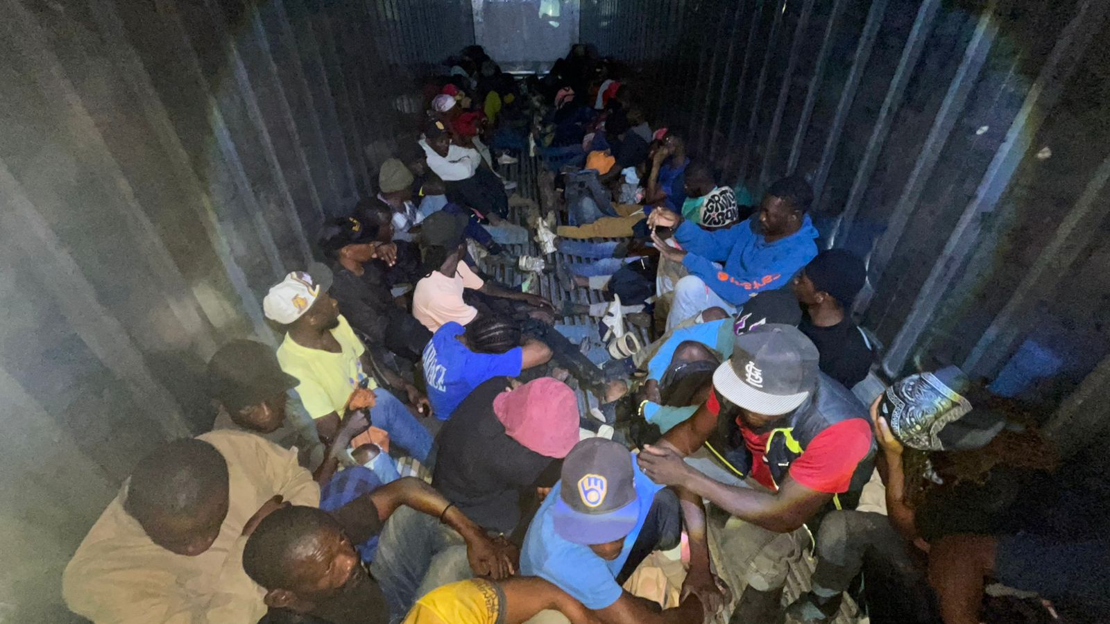 Ejército interceptó más de 334 mil migrantes indocumentados en operaciones de seguridad fronteriza