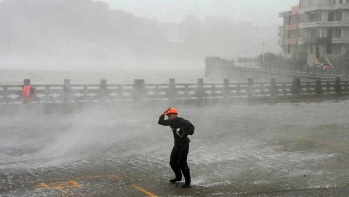 El tifón Dolphin deja un panorama complicado en el este de China