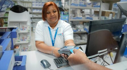 Farmacias del Pueblo dan un paso hacia los pagos digitales con tarjetas
