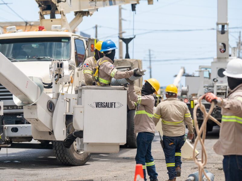 ETED realiza trabajos estratégicos para asegurar la operación eficiente de la red de transmisión