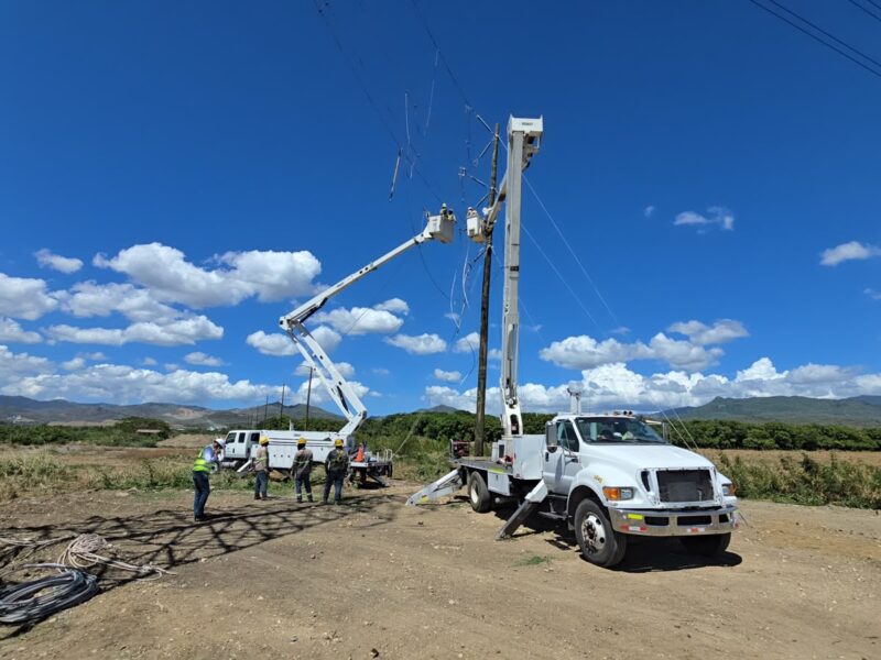 ETED ejecuta adecuaciones en líneas de transmisión para facilitar construcción de la Circunvalación de Navarrete