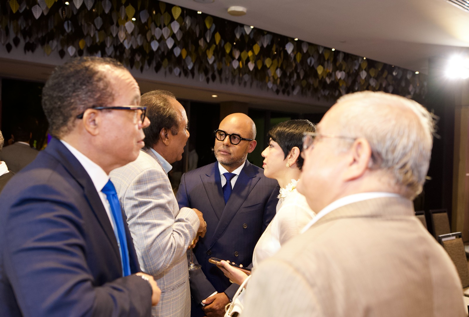 Francisco Tavárez pone en circulación en Santo Domingo La conjura haitiana y la maldición dominicana, tras presentarlo en Madrid, Guadalajara y Bogotá